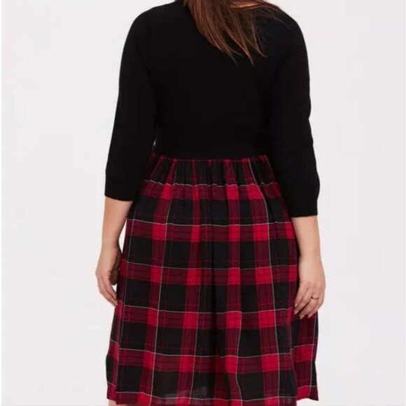 Torrid Plaid Challis to Knit Dress Plus Sz 2X Holiday Mini Dress NWOT Pockets - Picture 5 of 15